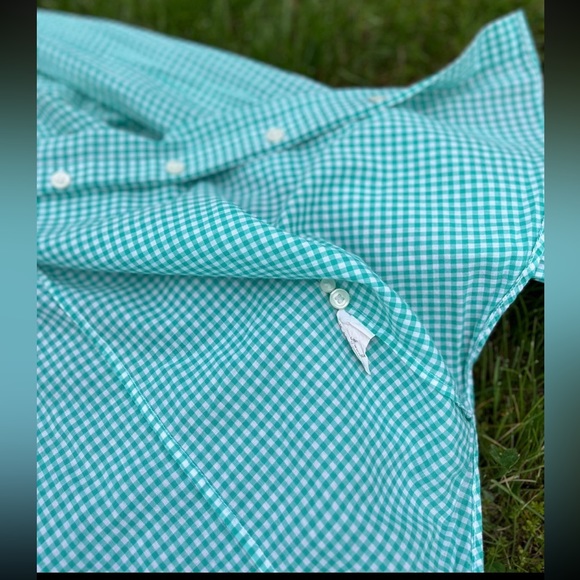 J. Crew perfect Classic Button down shirt - Picture 4 of 12